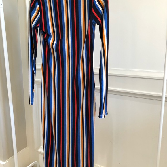 Dress - Picture 1 of 2